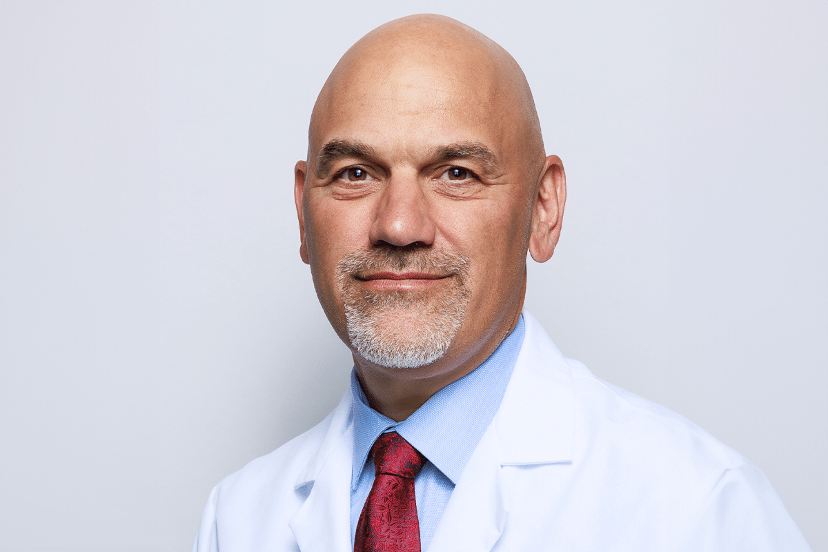 Robert G. Uzzo